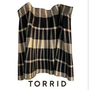 4X Torrid Swingy Plaid Knit Circle Skirt with Full Elastic Waist